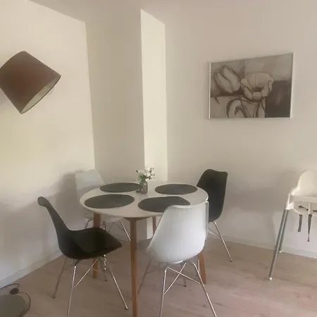 Ruhepol Im Taunus Naehe Frankfurt Apartment *